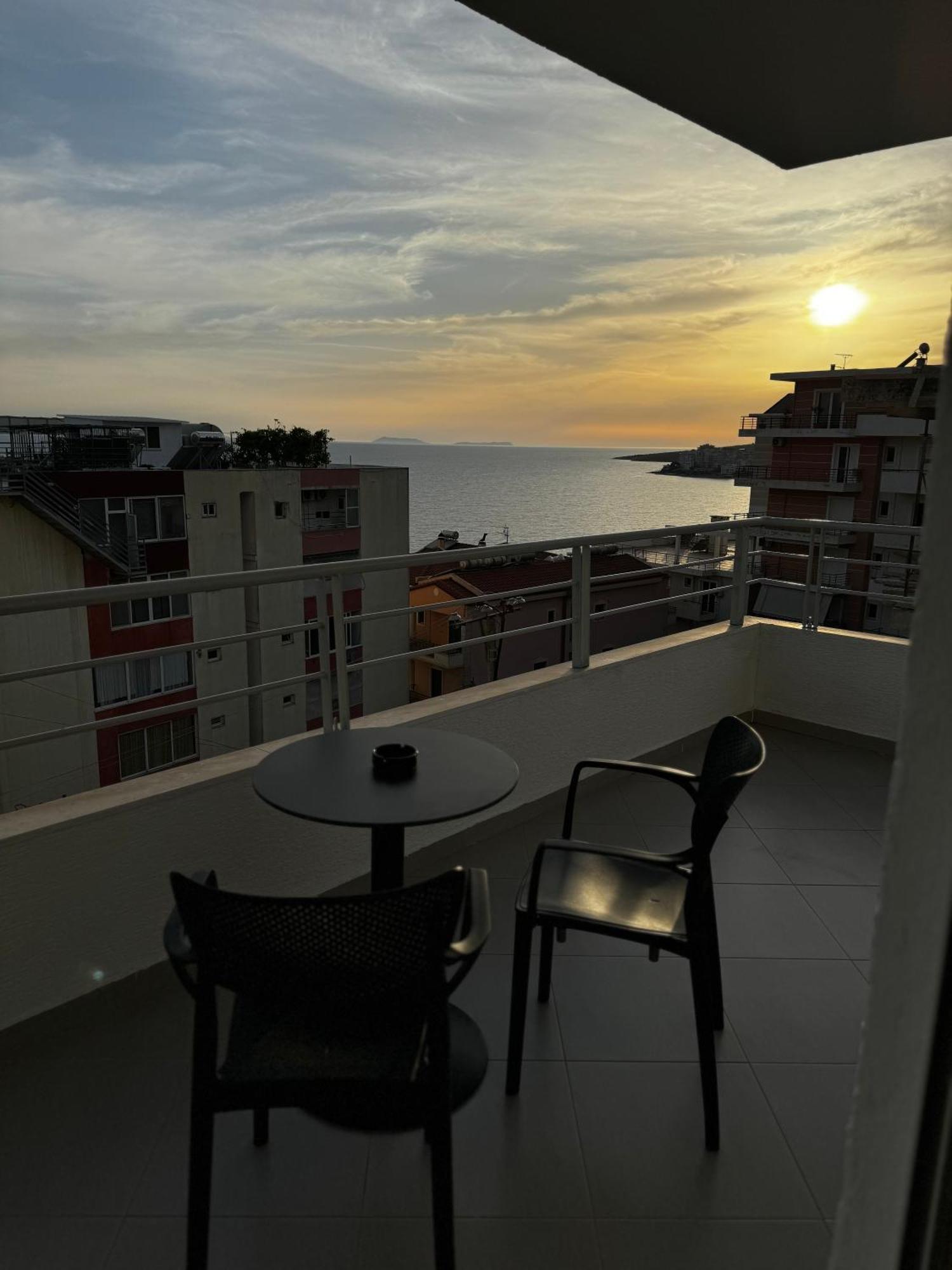 Ideal Holiday Apartments Sarandë 外观 照片