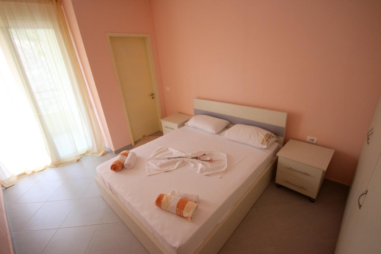 Ideal Holiday Apartments Sarandë 外观 照片